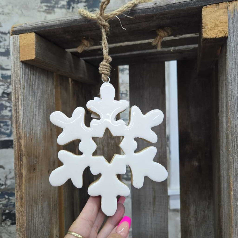 Enameled Snowflake Md