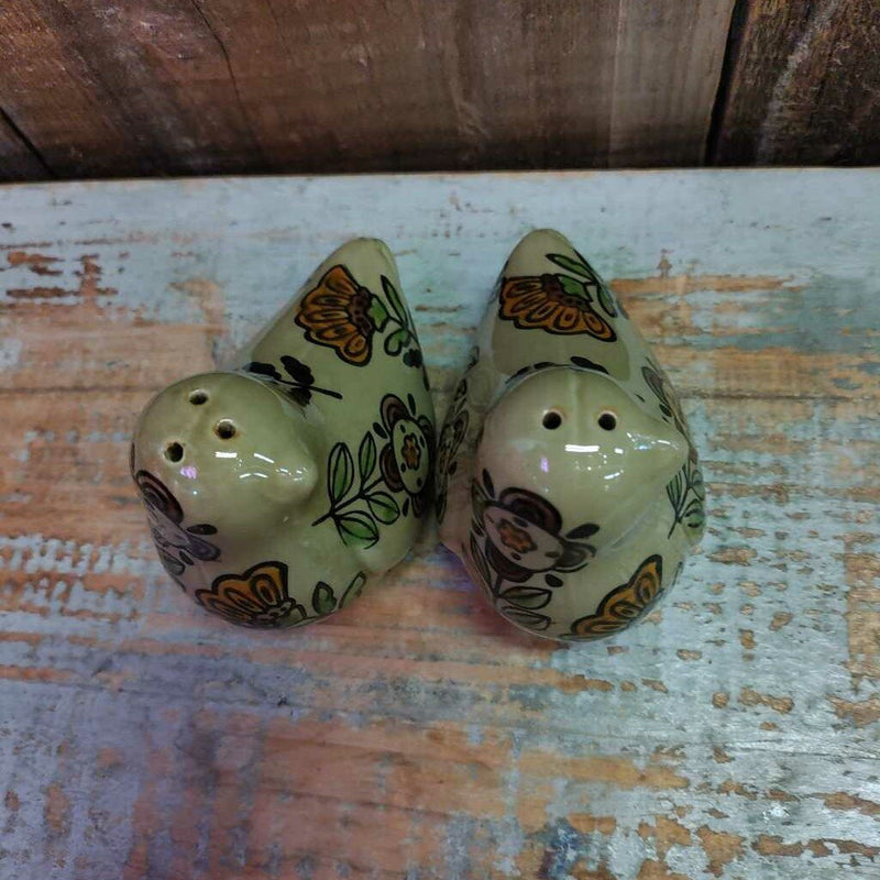 Folk Art Floral Stoneware Bird S & P Shaker Set