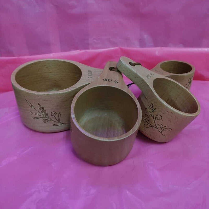 Wood Measuring Cups Baker Gift Set