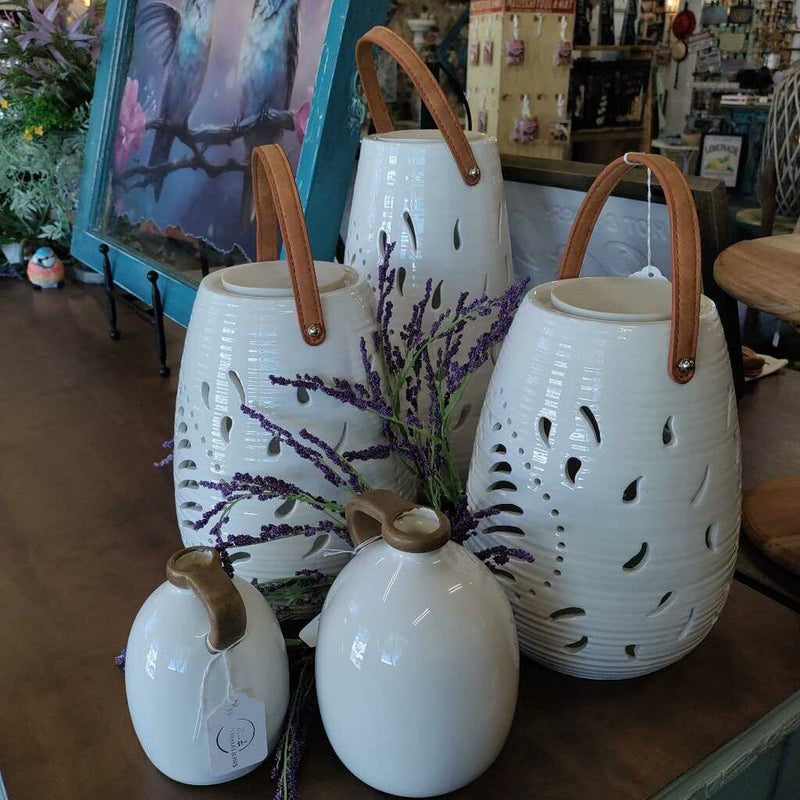 White Tropical Ceramic Prelit