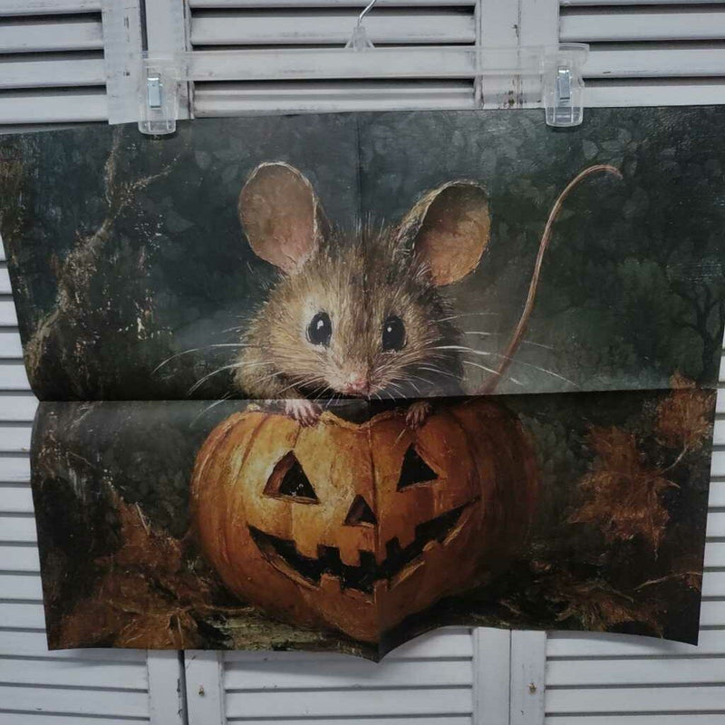 Mouse w/ Pumpkin
